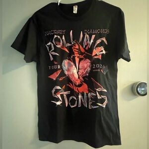 NWOT Rolling Stones 2024 Concert Tee